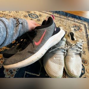 Women’s Size 8.5 Nike Shoes